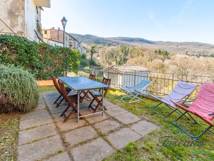 Casa con 5 locali in vendita in Via della Fonte, Sasso Pisano, Castelnuovo di Val di Cecina