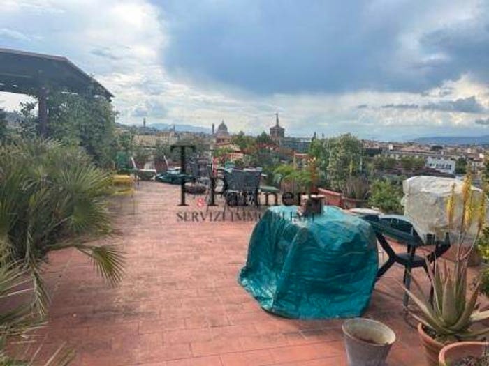 Casa con 6 locali in vendita in Via Quintino Sella, Alberti Bellariva, Firenze