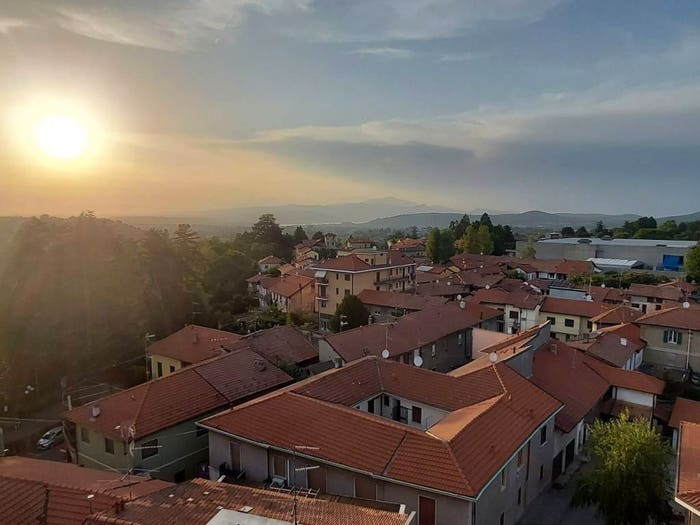 Appartamento trilocale in vendita in Via Guglielmo Marconi, Golasecca