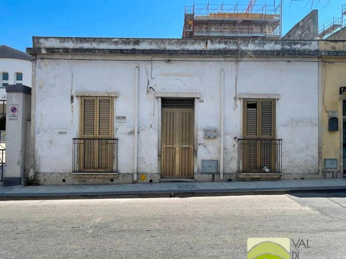 Casa con 6 locali in vendita in Via Gaetano Salvemini, Centro, Noto