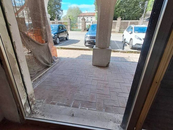 Appartamento con 6 locali in vendita in Centro, Schivenoglia