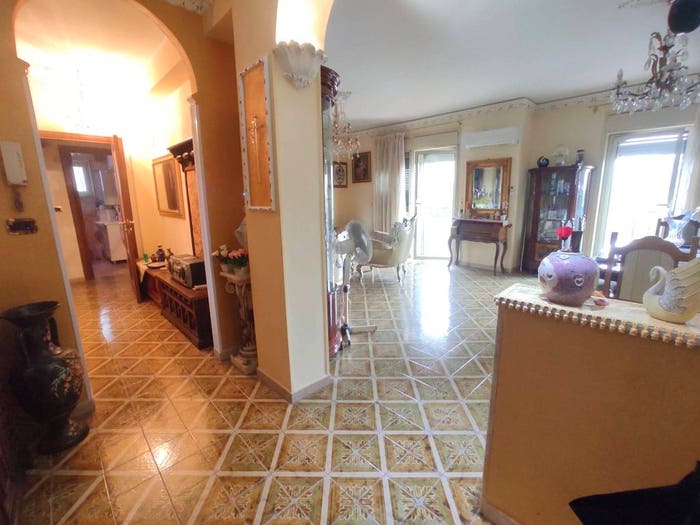 Appartamento con 5 locali in vendita in Via Gaetano Salvemini, Carlentini Nord, Carlentini