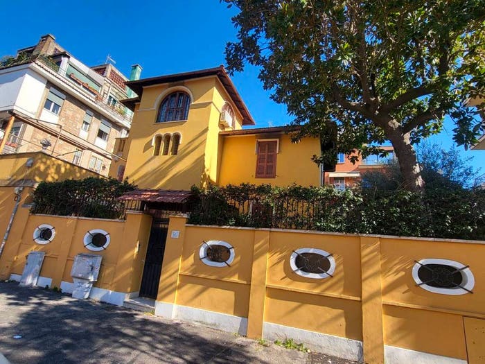 Casa con 6 locali in vendita in Via Felice Cavallotti, Monteverde Vecchio, Roma