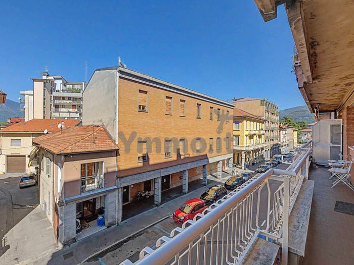 Appartamento bilocale in vendita in Via Vittorio Veneto, Centro, Luino