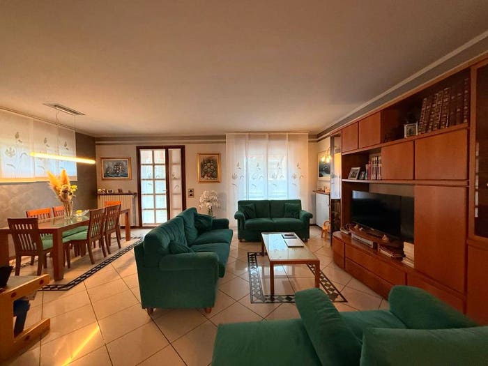 Casa quadrilocale in vendita in Via Generale Carlo Alberto Dalla Chiesa, Centro, Martinengo