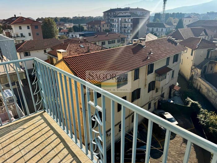 Appartamento bilocale in affitto in Via Montebello, Tabona Borgo Nuovo, Pinerolo