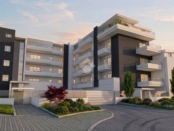 Appartamento trilocale in vendita in Via Enzo Ferrari, Cappelle sul Tavo