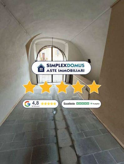 Casa con 5 locali in vendita in Via Floriano del Zio, Centro, Melfi