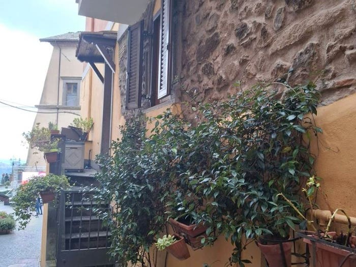 Appartamento trilocale in vendita in Nemi