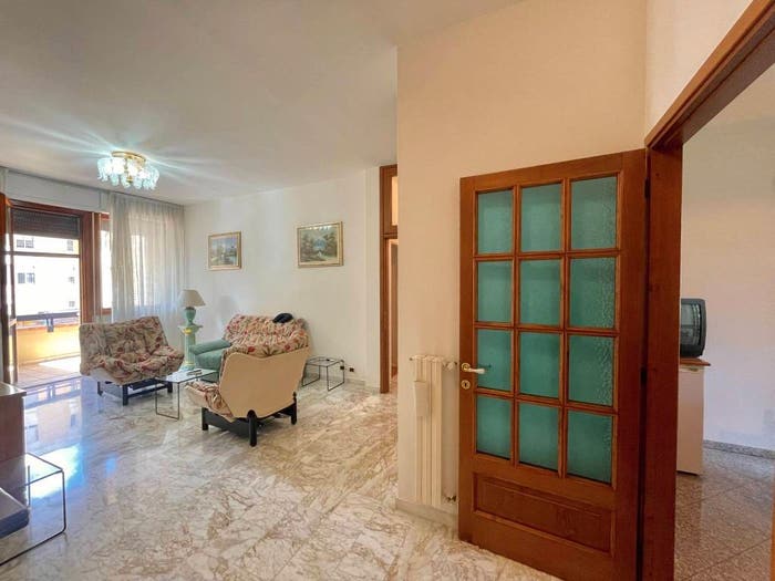 Appartamento quadrilocale in vendita in Via Lorenzo Viani, Isolotto Talenti, Firenze