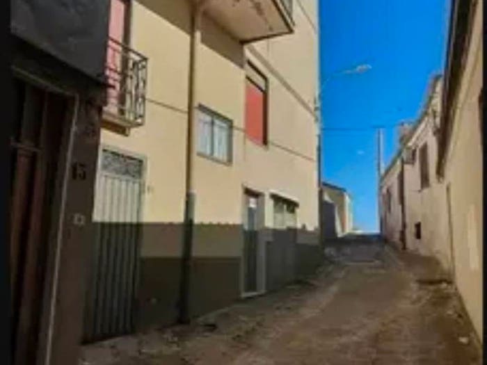 Casa con 6 locali in vendita in Via Cappuccini, Sutera
