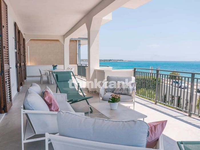 Casa con 6 locali in vendita in Via Aldo Moro, Centro, Avola