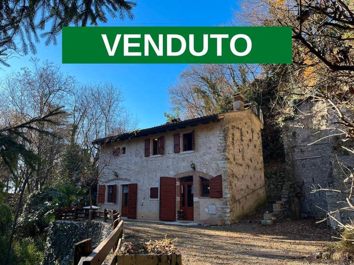 Casa trilocale in vendita in Località Vilmezzano, Vilmezzano, Caprino Veronese