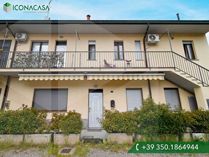 Appartamento trilocale in vendita in Via Sant'Elisabetta, Ravello Villastanza Villapia, Parabiago