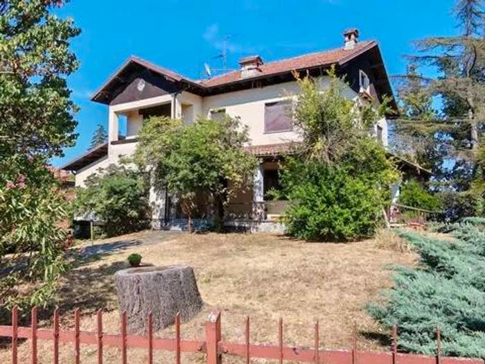 Casa con 6 locali in vendita in Via Creta, Vicobarone, Ziano Piacentino