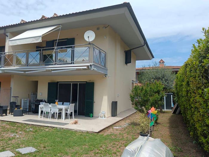 Casa quadrilocale in vendita in Via Terre dei Consoli, Monterosi