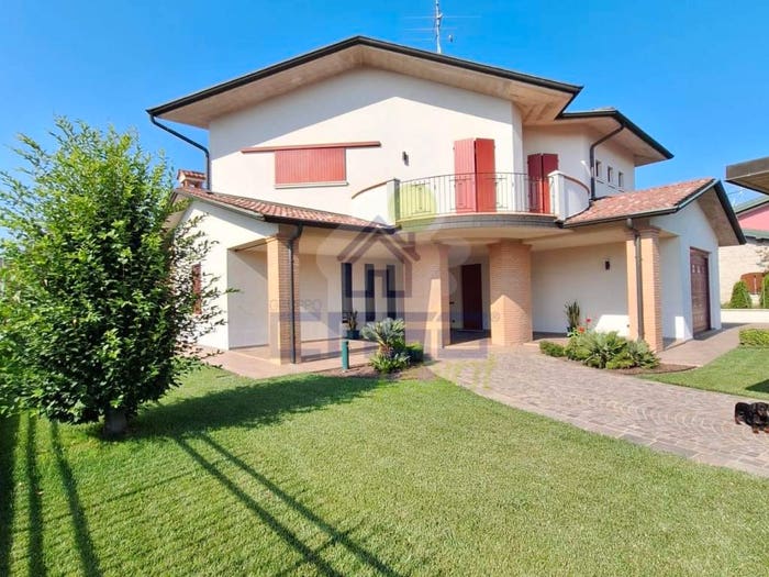 Casa con 5 locali in vendita in via mazzini, Centro, San Paolo