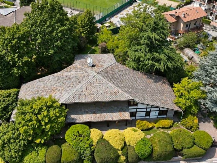Casa con 6 locali in vendita in Via Nazionale Per Carema, Centro, PontSaintMartin