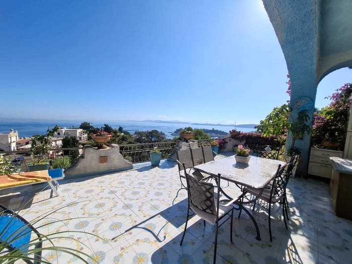 Casa con 5 locali in vendita in Via Quercia, Centro, Ischia