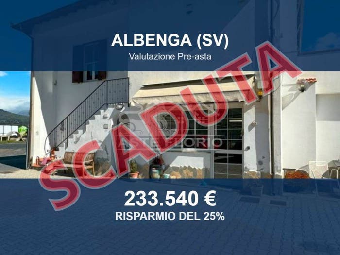 Appartamento con 6 locali in vendita in Via Ciambellino, San Fedele Lusignano, Albenga