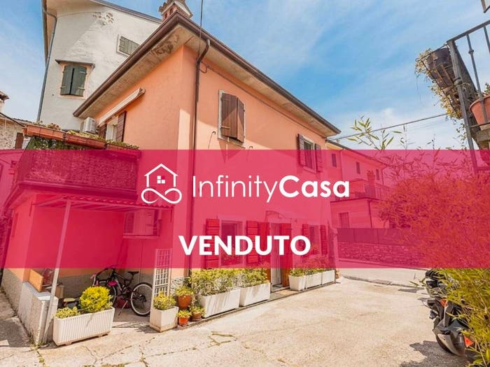 Casa trilocale in vendita in Costermano sul Garda