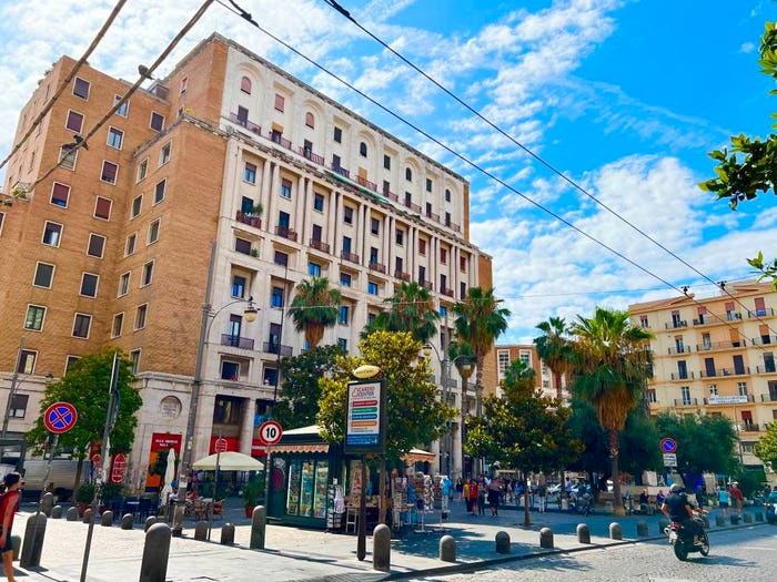 Appartamento trilocale in vendita in Via Francesco Girardi, Monte Santo, Napoli