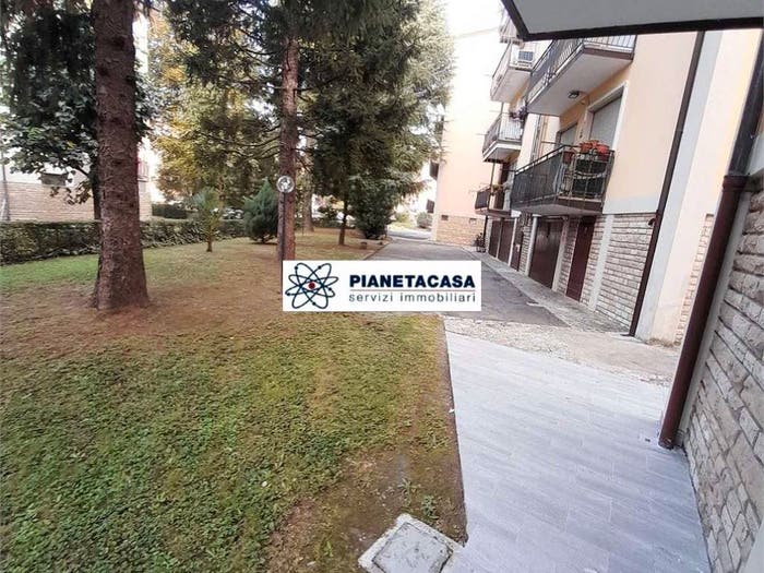 Appartamento trilocale in vendita in via Longuelo, Longuelo, Bergamo