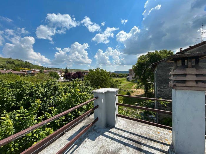 Casa bilocale in vendita in Strada Provinciale della Val Tidone, Alta Val Tidone