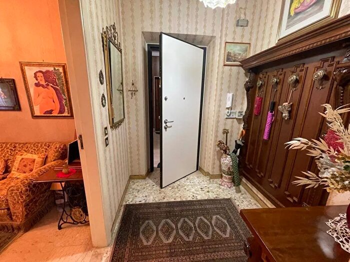 Appartamento con 7 locali in vendita in Via Demetrio Tripepi, Reggio Calabria