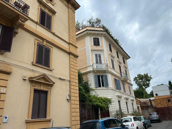 Appartamento trilocale in vendita in Via Amedeo VIII, San Giovanni, Roma