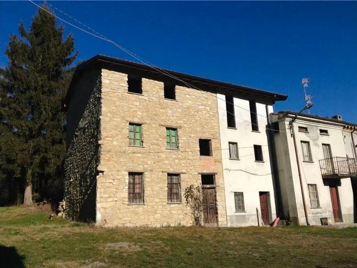 Casa con 6 locali in vendita in Via Casa Minchino SNC, Casa Minchino, Ponte Nizza