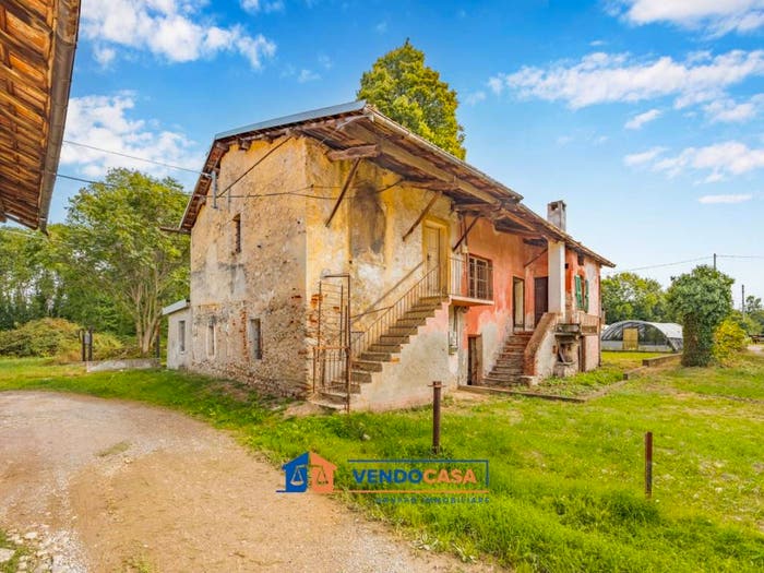 Casa con 6 locali in vendita in Via Spinetta, Spinetta, Cuneo