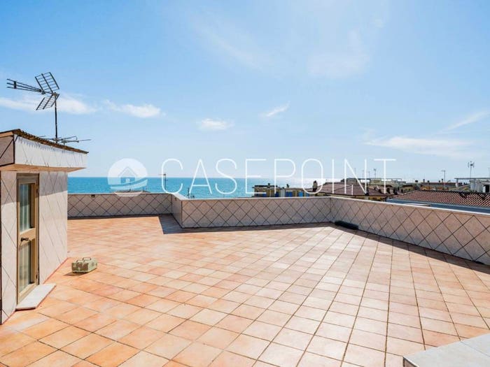 Casa trilocale in vendita in Via Santa Severa, Zona Domitilla, Ladispoli