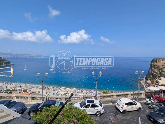 Casa trilocale in vendita in Via Minasi, Centro, Scilla