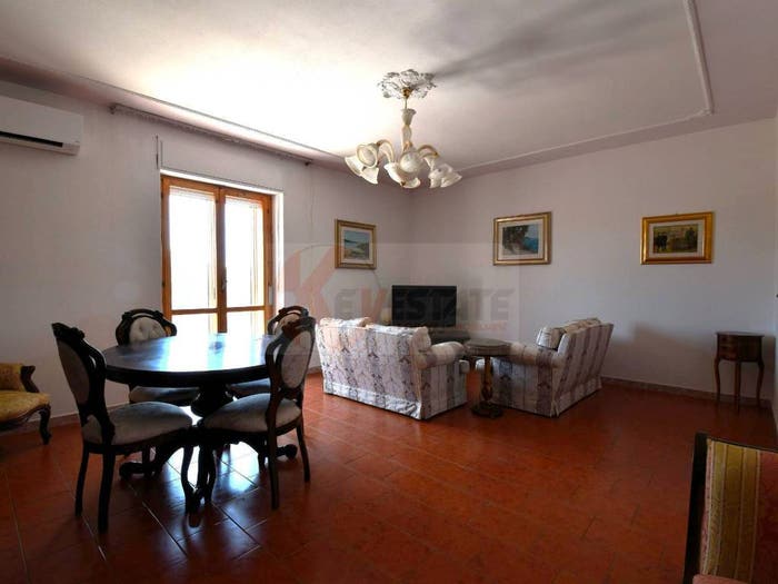 Appartamento con 6 locali in vendita in via Galileo Galilei, Maria Pia Fertilia, Alghero