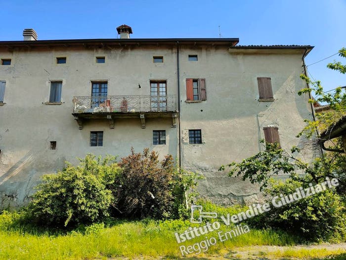 Appartamento con 6 locali in vendita in Via Casa Beretti, Carpineti