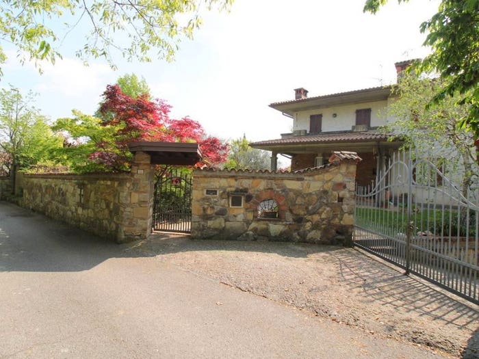 Casa con 6 locali in vendita in Via Papa Giovanni XXIII, Nigoline Bonomelli, Corte Franca