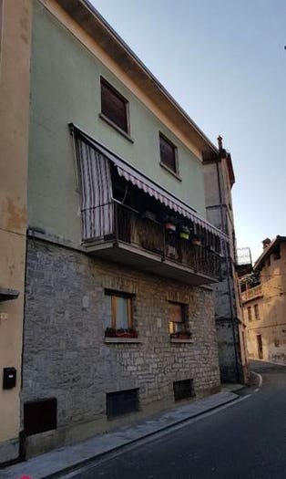 Appartamento trilocale in vendita in Via baragione, Centro, Borgomanero