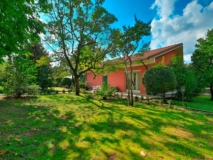 Casa quadrilocale in vendita in Via Cascina Sofia, Centro, Bernareggio