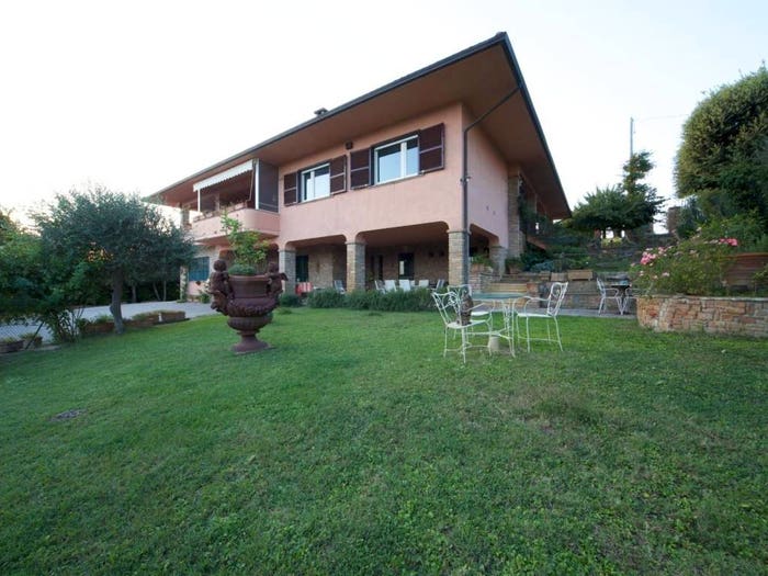 Casa con 6 locali in vendita in Via Marsala, Centro, Marsciano