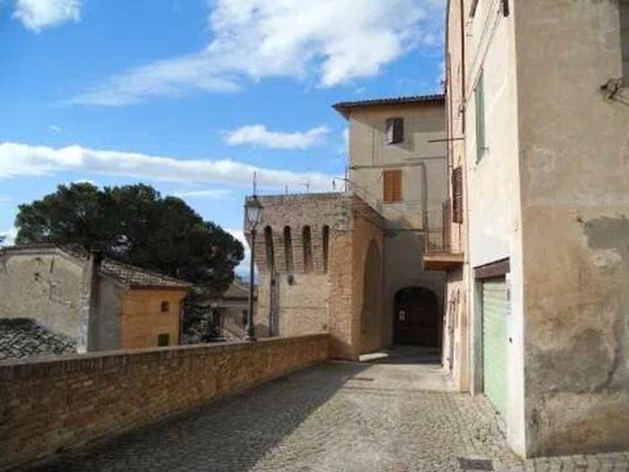 Appartamento trilocale in vendita in Ostra Vetere