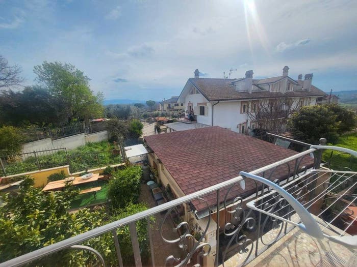 Appartamento quadrilocale in vendita in Via Palombarese, Sant'Angelo Romano