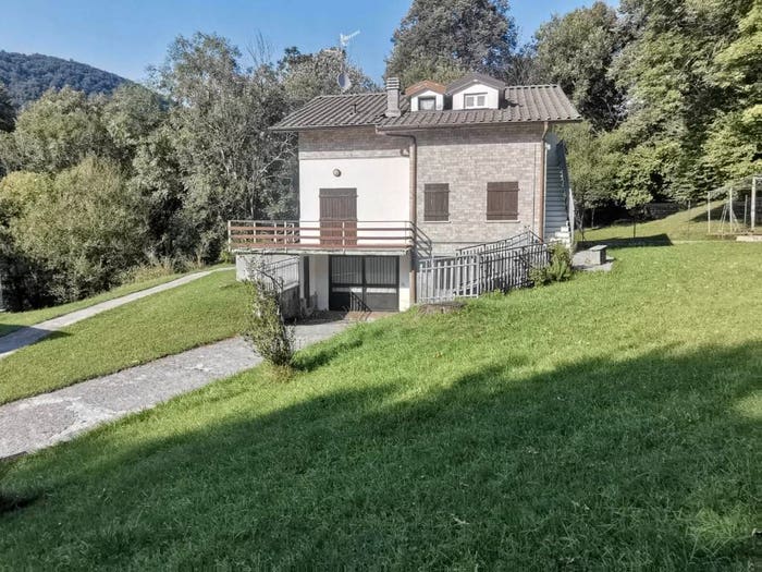Casa con 6 locali in vendita in Via Lem, Pellio Intelvi, Alta Valle Intelvi