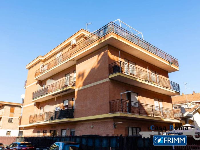 Appartamento trilocale in vendita in Via Giuseppe Boffito, Ottavia, Roma