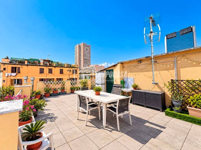 Appartamento quadrilocale in vendita in Via Gian Domenico Cassini, Sampierdarena, Genova