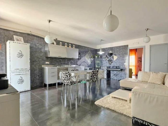 Appartamento trilocale in vendita in Via Manfredonia, Villaggio Artigiani Via Manfredonia, Foggia