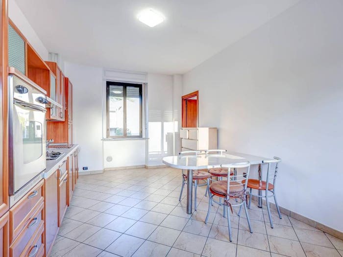 Appartamento trilocale in vendita in Via Salvette, Centro, Somma Lombardo