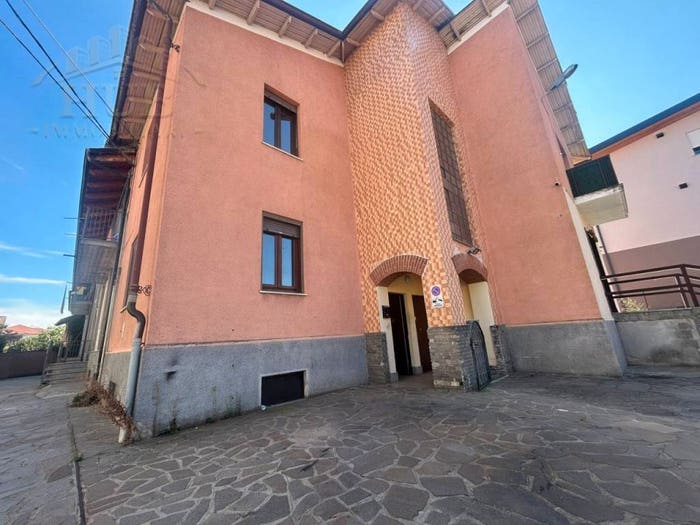 Appartamento con 5 locali in vendita in Via Mazzini, Centro, Caraglio