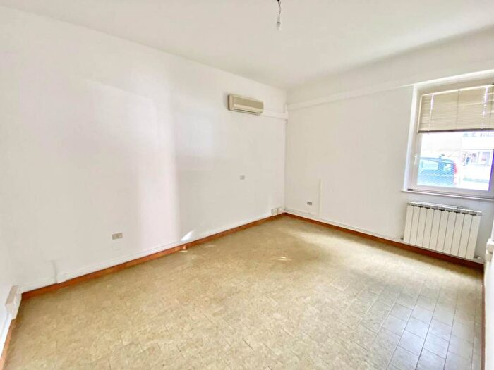 Appartamento trilocale in vendita in Località Sasso, Urbino