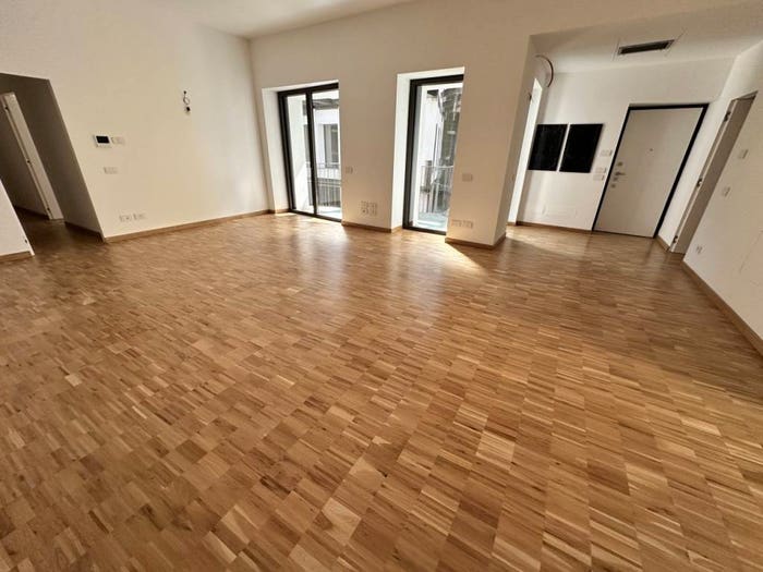 Appartamento con 5 locali in vendita in Corso Campi, Centro, Cremona